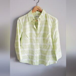 Banana Republic fitted Green Plaid buttondown Shirt. size small. EUC